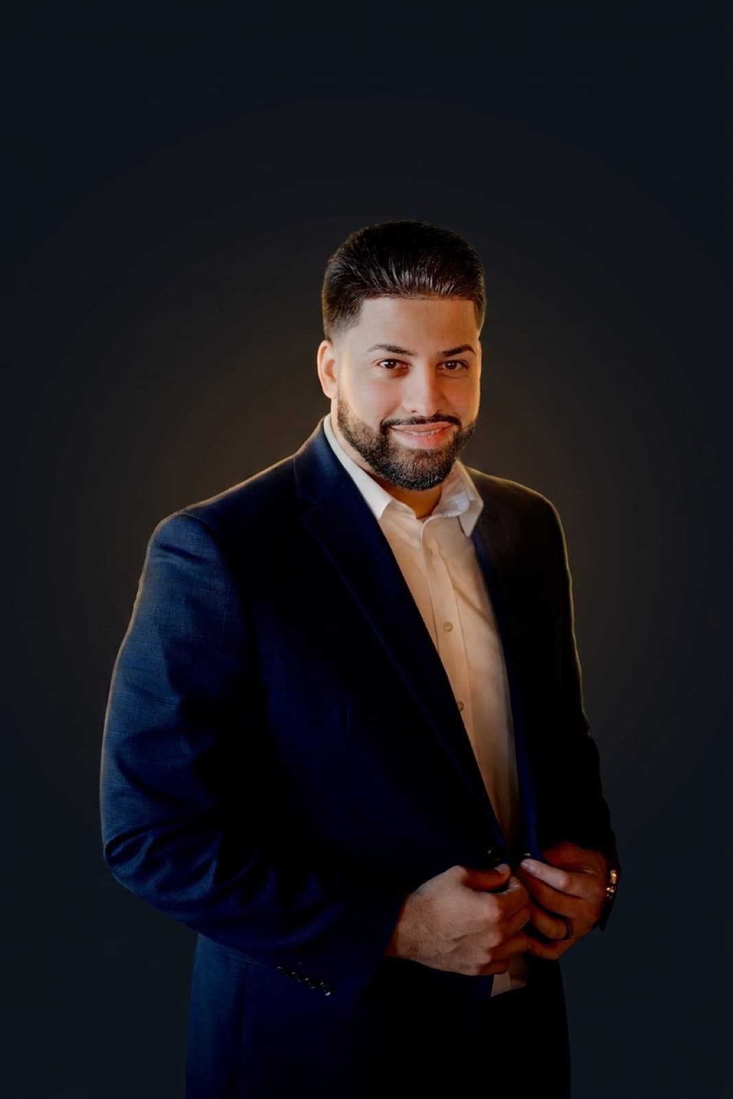 Felix H. Gonzalez wearing the Realtor pin